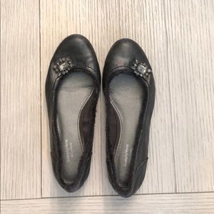 Simply Vera Flats